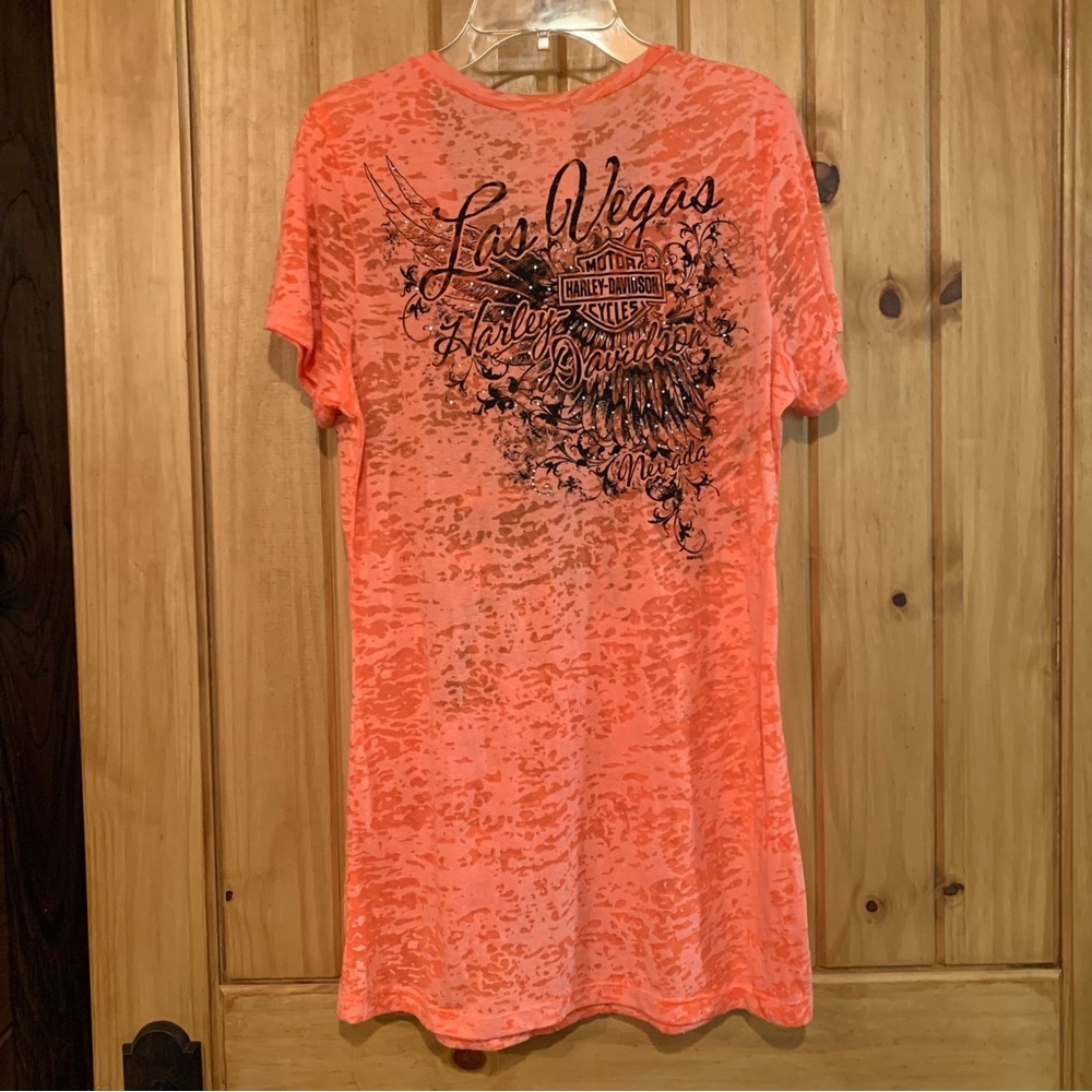 Harley-Davidson Women's Orange Burnout V-Neck Tee with Black Wing Graphic - Picture 4 of 6